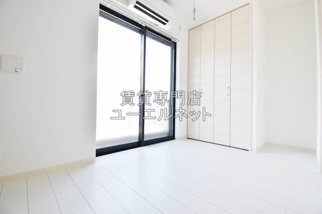 【寝室】 | Avantio Erde | 洋室3.9帖