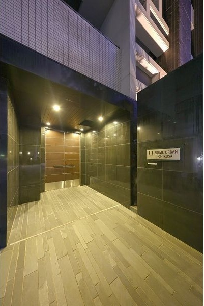 ドゥーエ千種のエントランス