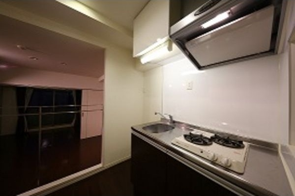 ドゥーエ千種のキッチン