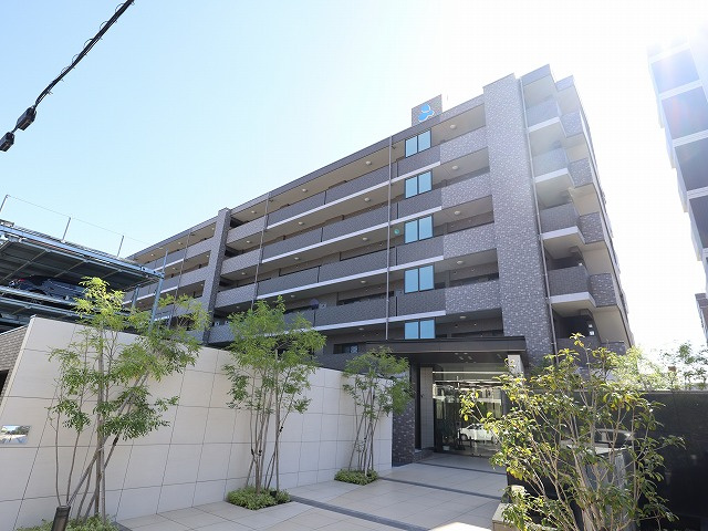 アルファステイツ門田屋敷の外観