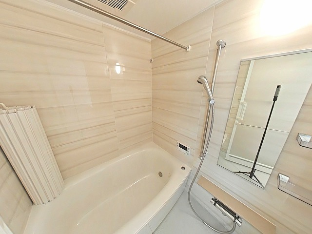 アルファステイツ門田屋敷の浴室|一日の疲れを癒してくれる空間です。