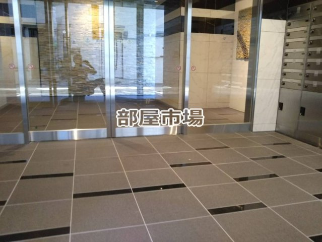 スカイコートパレス三ノ輪 のロビー