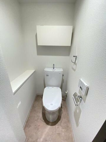 スカイコートパレス三ノ輪 のトイレ