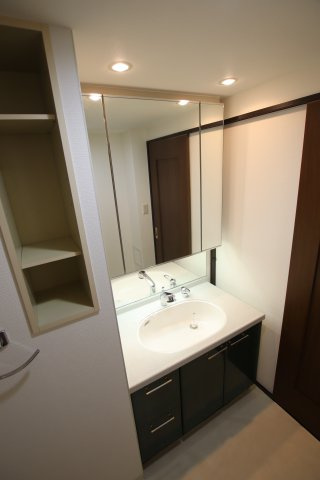 【独立洗面台】 | ルナコート富田林