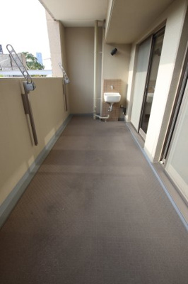 【バルコニー】 | ルナコート富田林