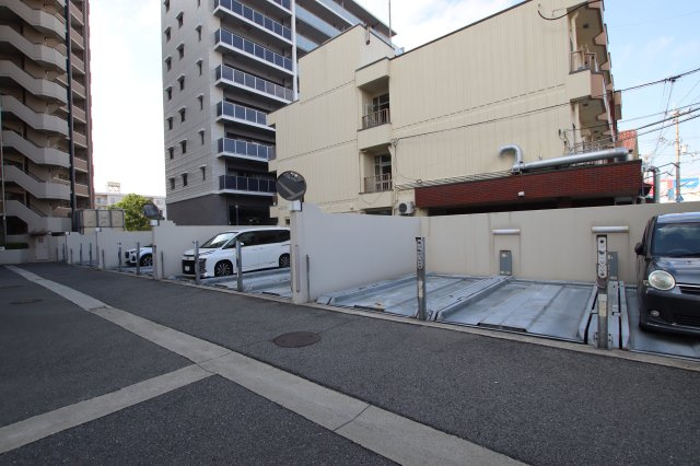 【駐車場】 | ルナコート富田林