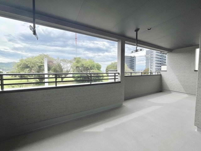 ブルーミングガーデン／北区清水東町２期／３号棟のバルコニー