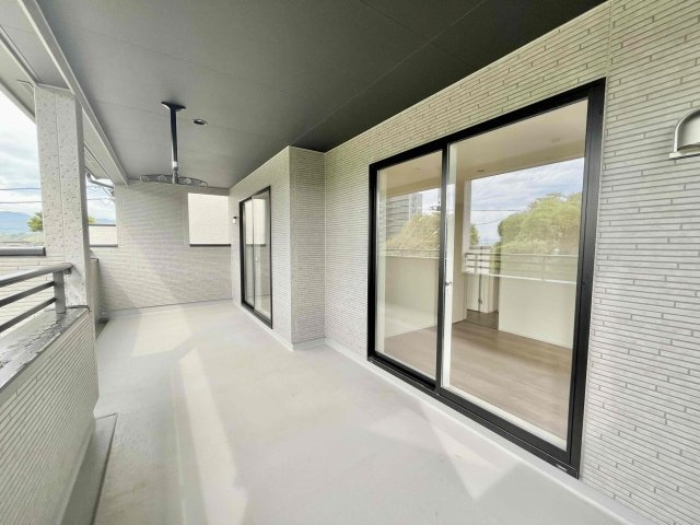 ブルーミングガーデン／北区清水東町２期／３号棟のバルコニー