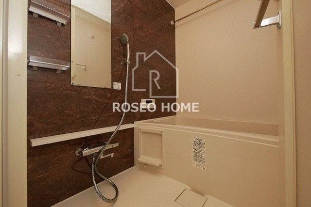 サンセール豊崎の浴室|同マンション別部屋：参考写真