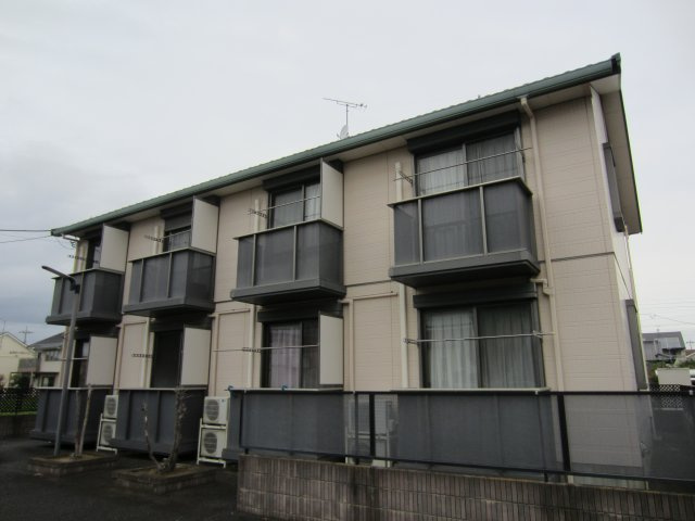 ひたちなか市高場４丁目のアパートの外観|外観の写真です。
