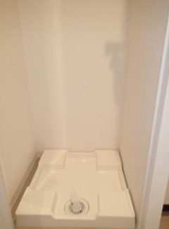 【設備】 | ララプレイス大阪城公園ヴェルデ | ララプレイス大阪城公園ヴェルデ　洗濯機置き場