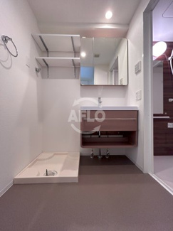 【洗面所】 | セレニテフラン本町 | セレニテフラン本町　洗面所