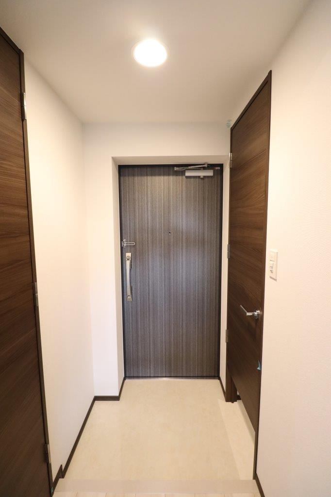 GENOVIA板橋東山町skygardenの玄関