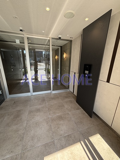 【エントランス】 | アドバンス大阪ストーリア