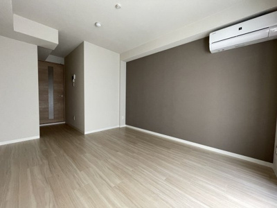 【居間・リビング】 | AILE上新庄 | 明るくてきれいなお部屋です。