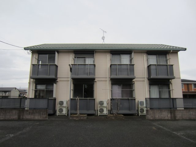 ひたちなか市高場４丁目のアパートの外観|外観の写真です。