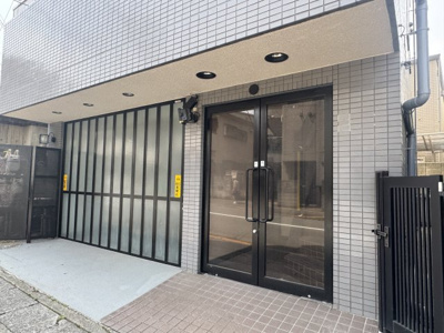 【エントランス】 | タナカビル