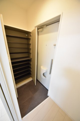 【玄関】 | サンクラッソ神戸山手