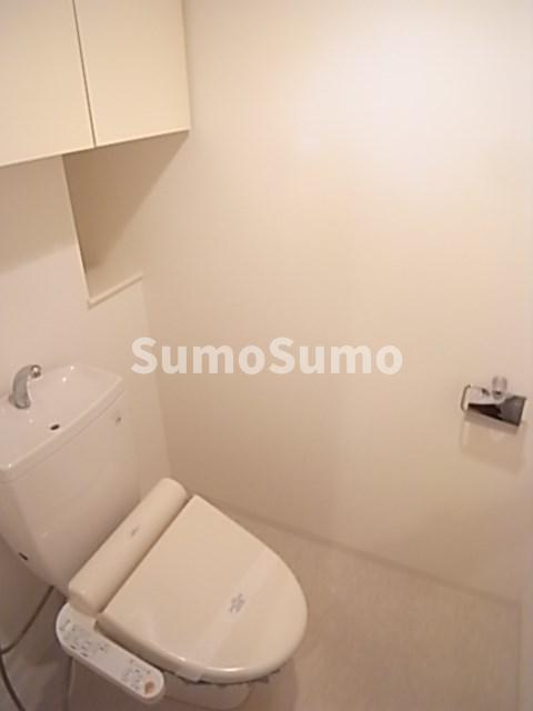 ＨＦ目黒行人坂レジデンスのトイレ|シンプルで使いやすいトイレです