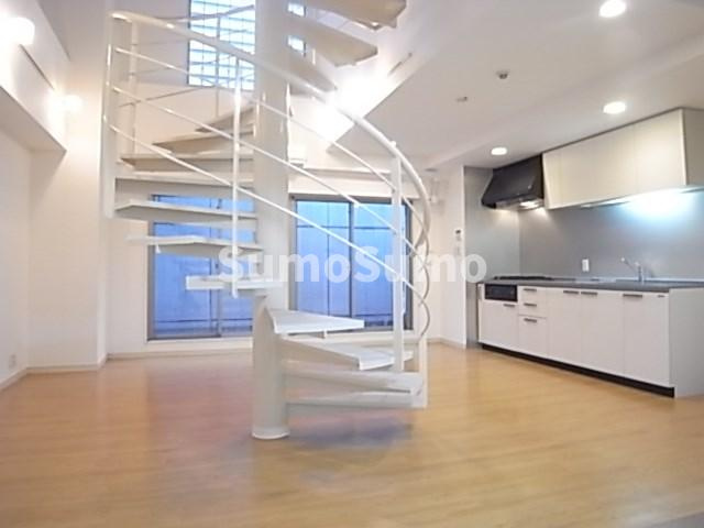 ＨＦ目黒行人坂レジデンスの居間・リビング|おしゃれなリビングです