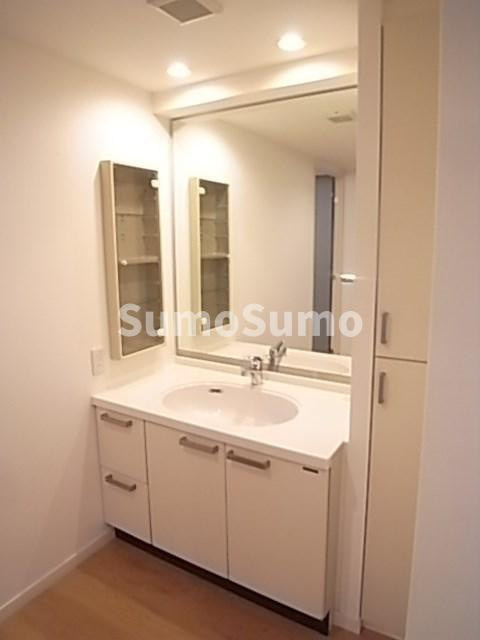 ＨＦ目黒行人坂レジデンスの洗面所|洗面所です