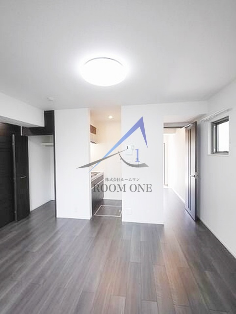 メゾン　ハルナの居間・リビング|洋室のお部屋です。