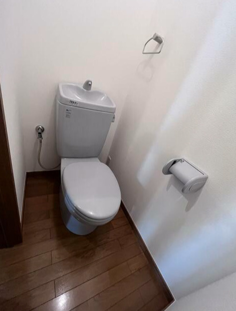 ヴィラークパレスのトイレ