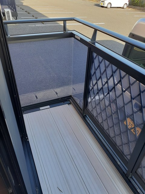 サンハイツ長者ヶ台Ａ棟のバルコニー