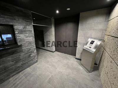 【エントランス】 | R5コート