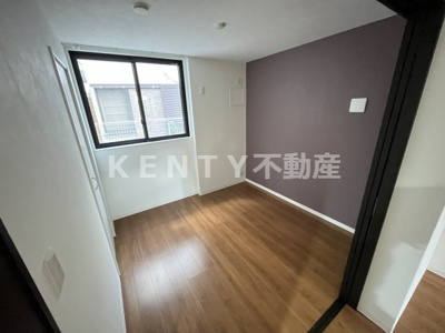 【寝室】 | ウェルスクエア多摩川矢口 | 明るい洋室です