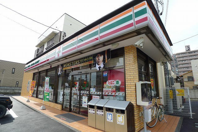 アンジュエールの周辺|セブンイレブン西桐生駅前店まで1300m