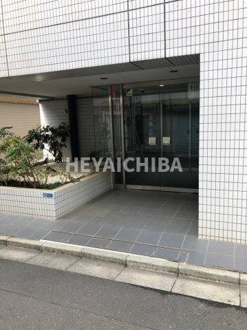 レガスタ浅草のエントランス