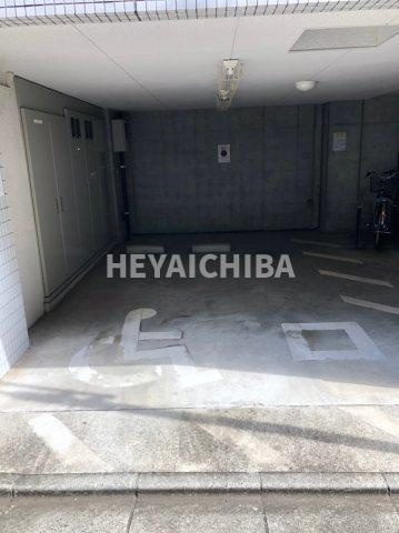 レガスタ浅草の駐車場