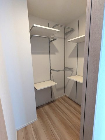 LEFOND PROGRES上野御徒町の収納|洋室のウォークインクローゼット