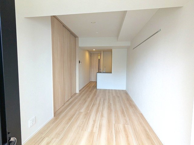 LEFOND PROGRES上野御徒町の設備|ルームカラー奇数階オーガニックナチュラル、偶数階ノーブルホワイト、インターネット無料、カウンターキッチン、角部屋