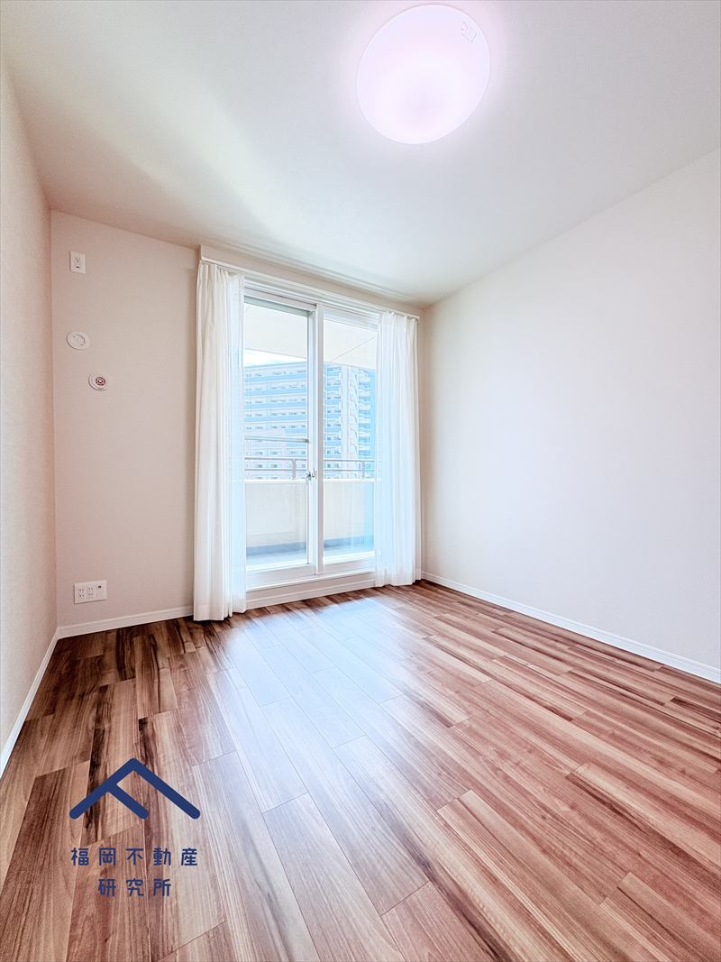 モントーレ香椎スクエア　サウスウイングの洋室