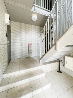 【エントランス】 | オスト-成田西2丁目-