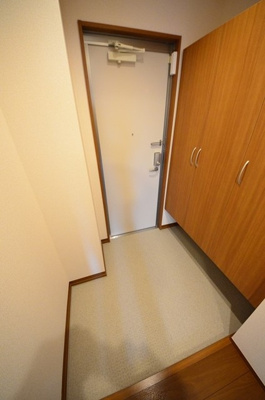 【エントランス】 | オスト-成田西2丁目-