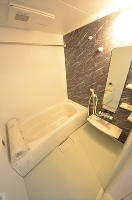 【浴室】 | オスト-成田西2丁目-