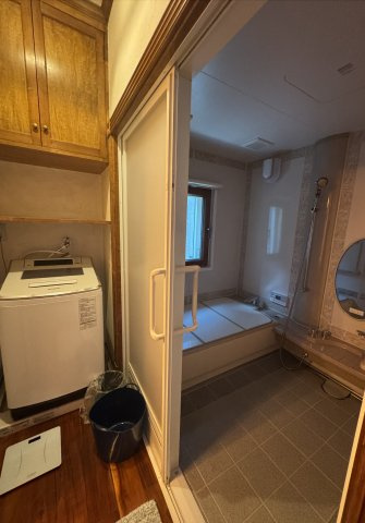 宇都宮市鶴田町1395-8の玄関