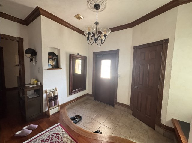 宇都宮市鶴田町1395-8の玄関