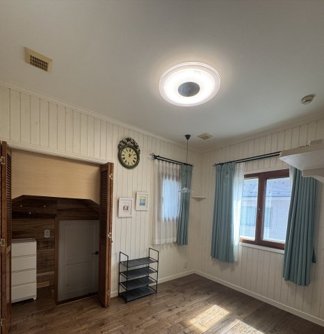 宇都宮市鶴田町1395-8の居間・リビング