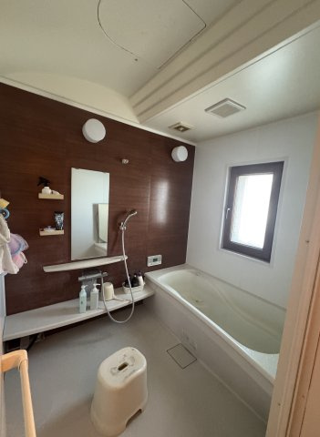 宇都宮市鶴田町1395-8の浴室
