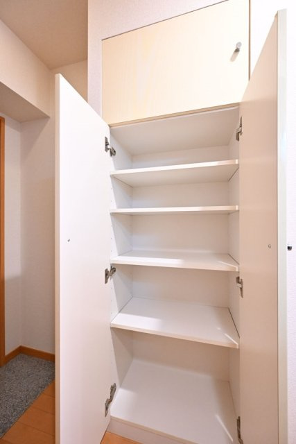 スカイコート両国第２の収納|靴入