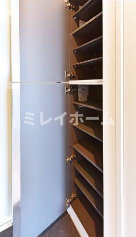 ココフラット蒲田の玄関