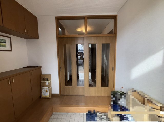 【玄関】 | 北見市美山町西１丁目４７番１４３、４７番１４４　中古売家