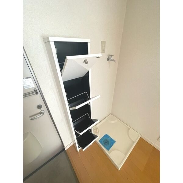 エーフラッツ尾頭橋　名古屋市賃貸　仲介手数料無料の玄関