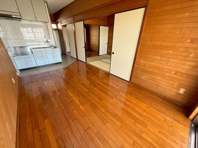 【居間・リビング】 | グレイスハイム城間 | ※別のお部屋の写真です、現状優先になります。