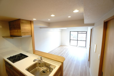 【キッチン】 | 【上質リノベ】ダイアパレス東海田 | 室内（2025年12月9日13：00頃）撮影