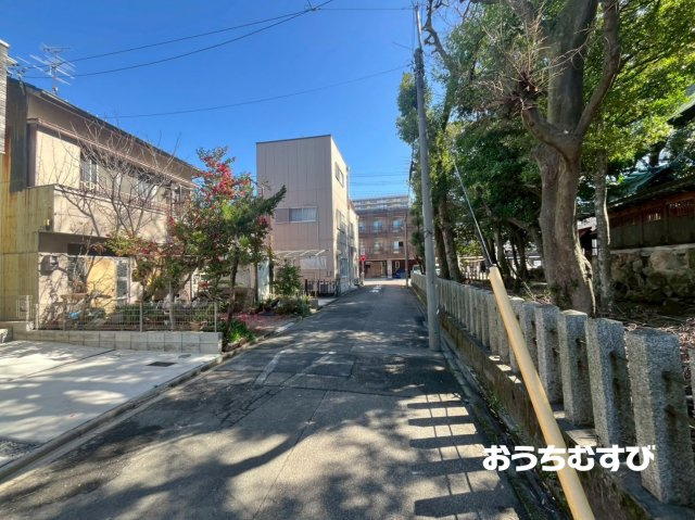 北区金城町4丁目(全1棟)の前面道路含む現地写真